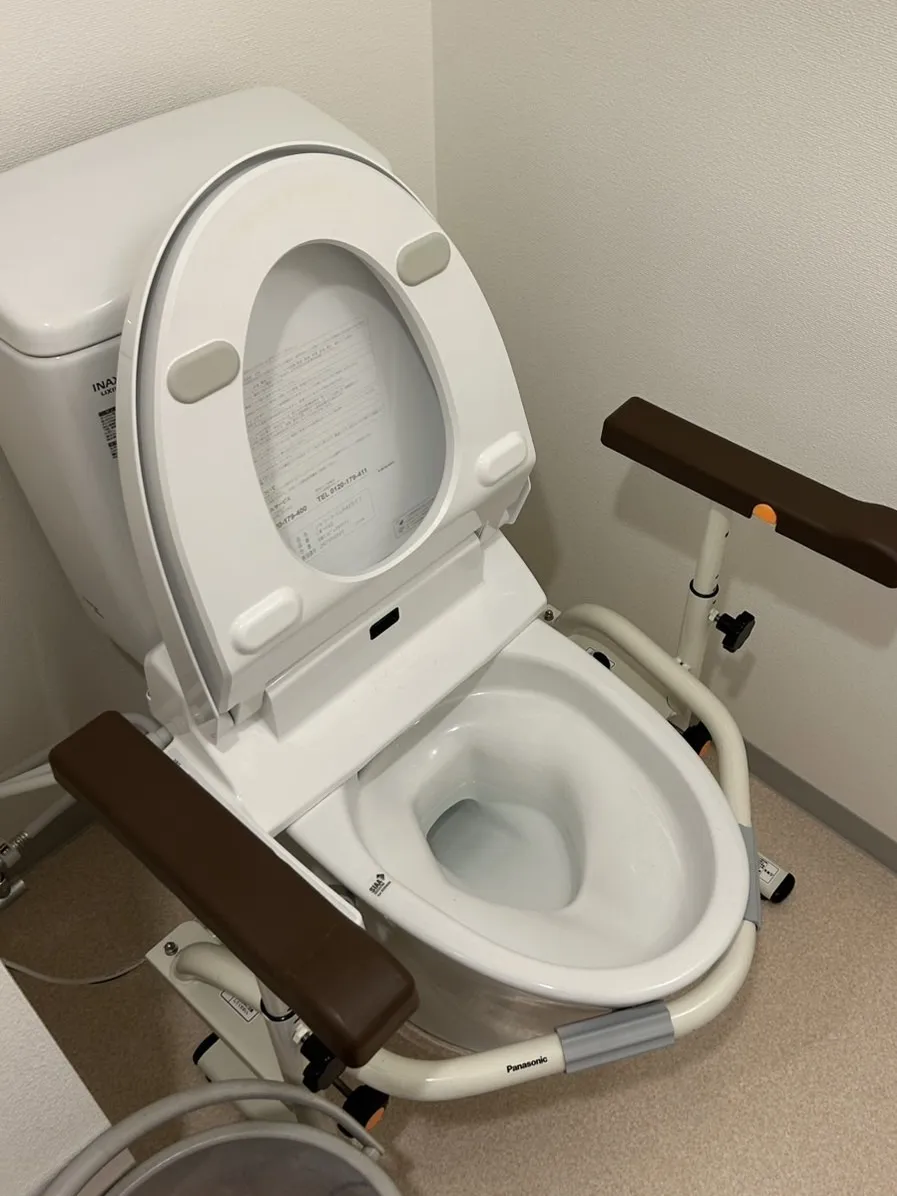 中央区　トイレ詰まり　原因不明