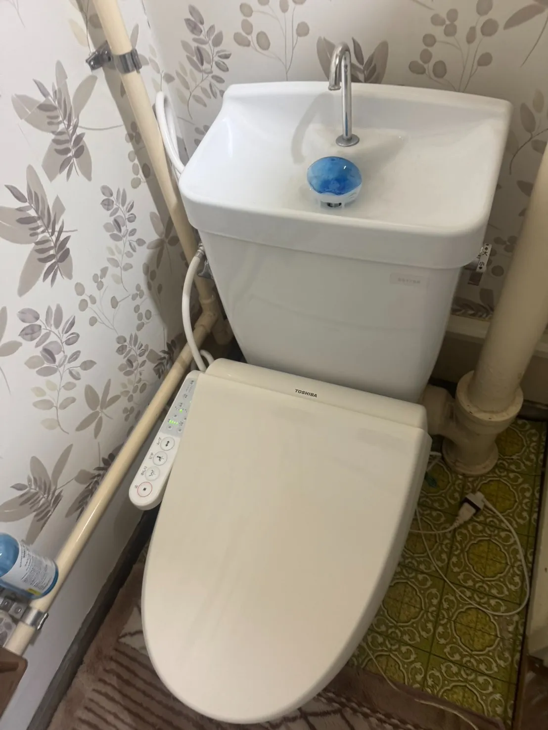 戸塚区　トイレ　ウォシュレット